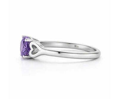 Amethyst ring with deep violet gemstone that combines elegant sophistication with a touch of royal charm