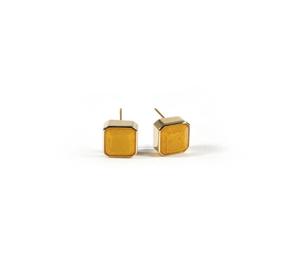 18K yellow gold-plated studs with 10mm Asscher cut Sunlit Quartz.