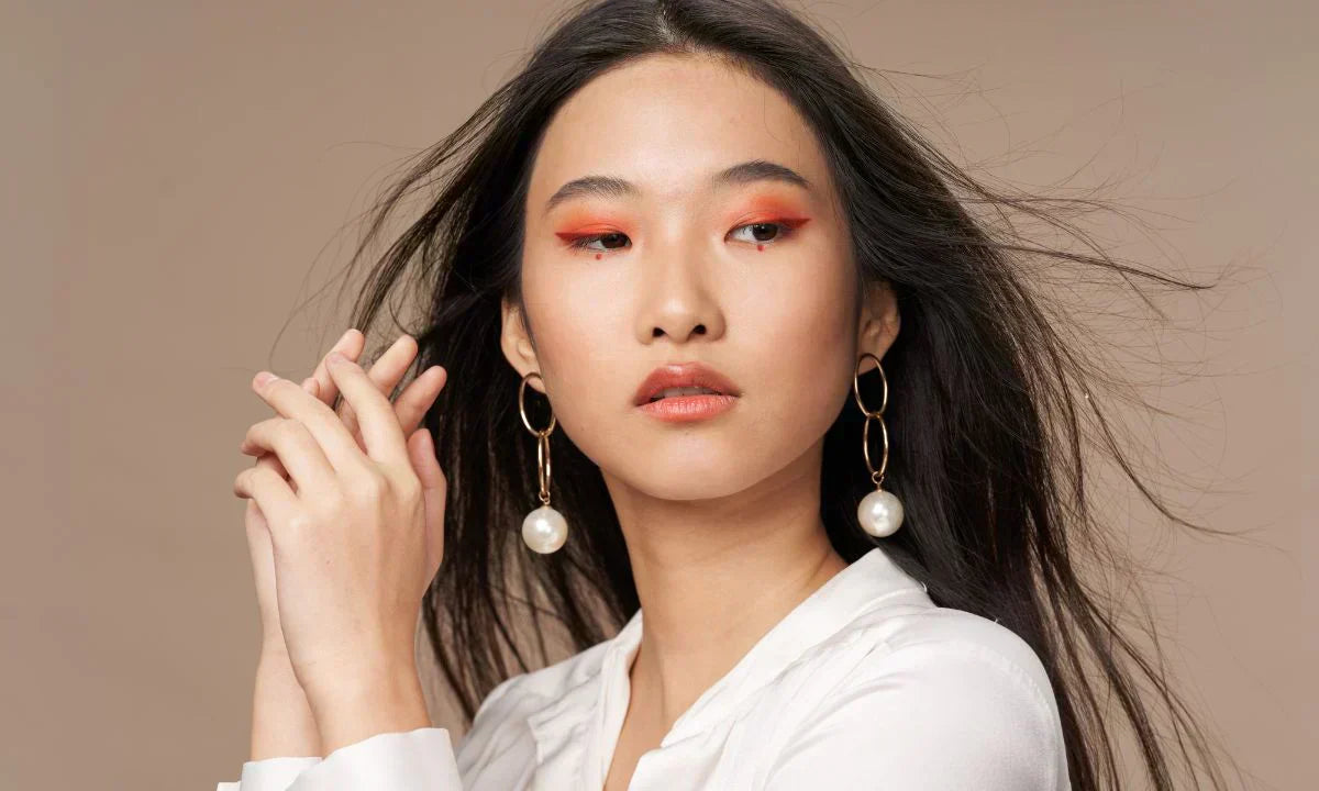 pairing-jewelry-with-your-hair-color