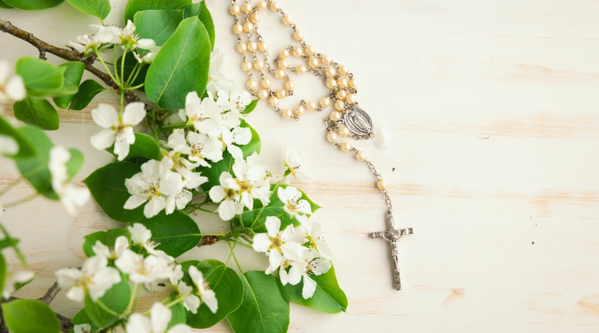 minimal- rosary-necklace for- daily -wear