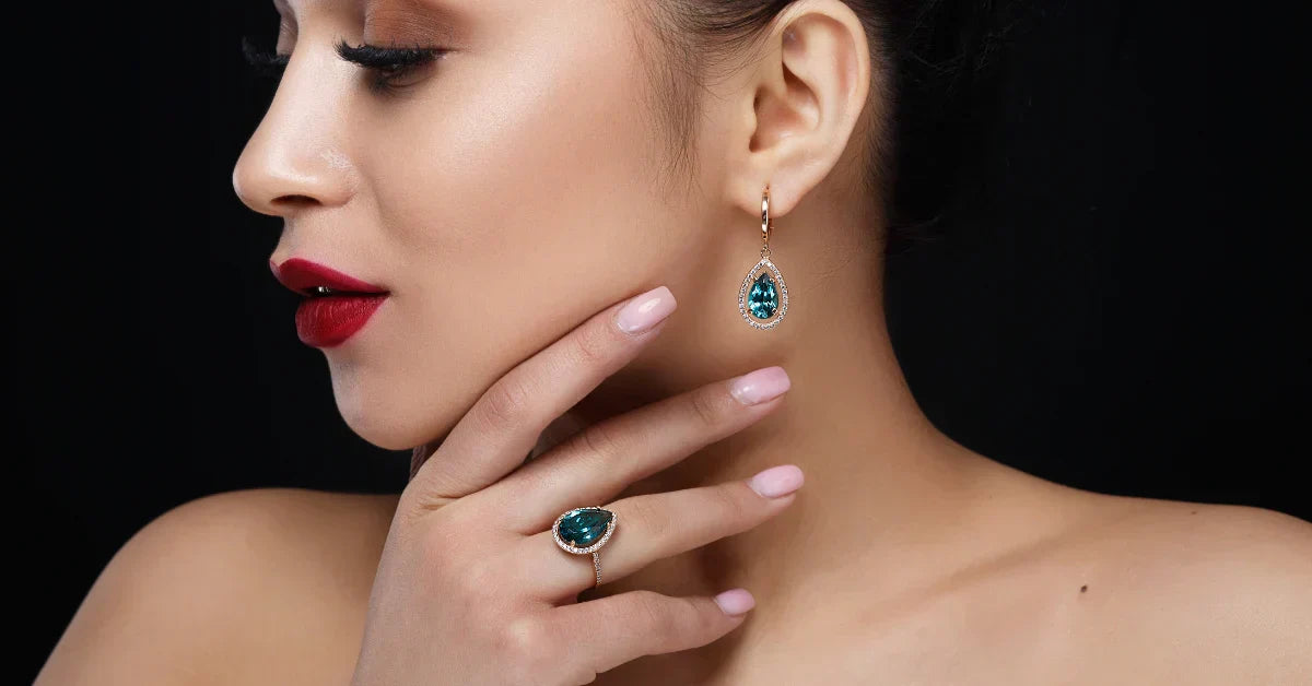 August Baby Rocks August Birthstones Explained: Colors and Jewelry Ideas – Rarete Jewelry