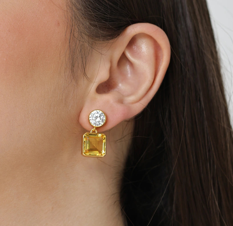 Amber drop earrings with Asscher-cut golden stones and sparkling zirconia in 18K yellow gold plating