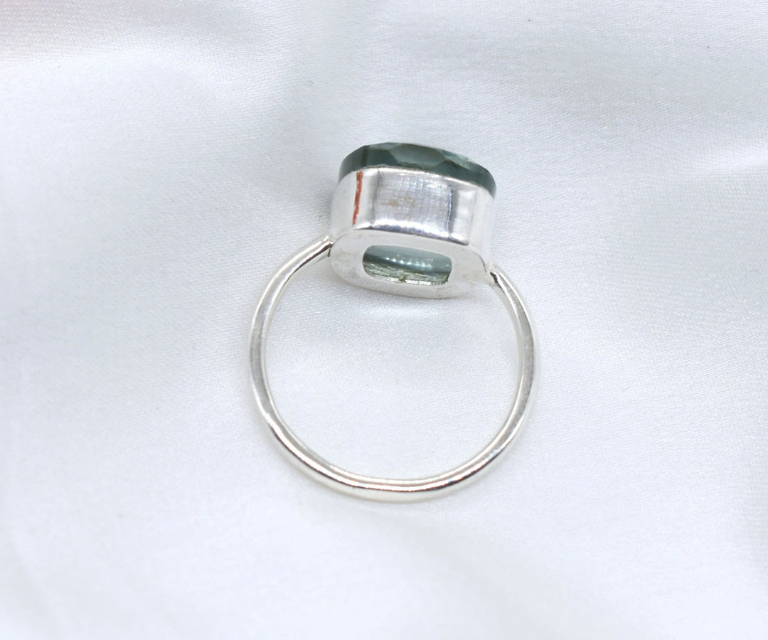 Lightweight and stylish stackable ring with a 12mm green aquamarine hydro gemstone in 925 silver
