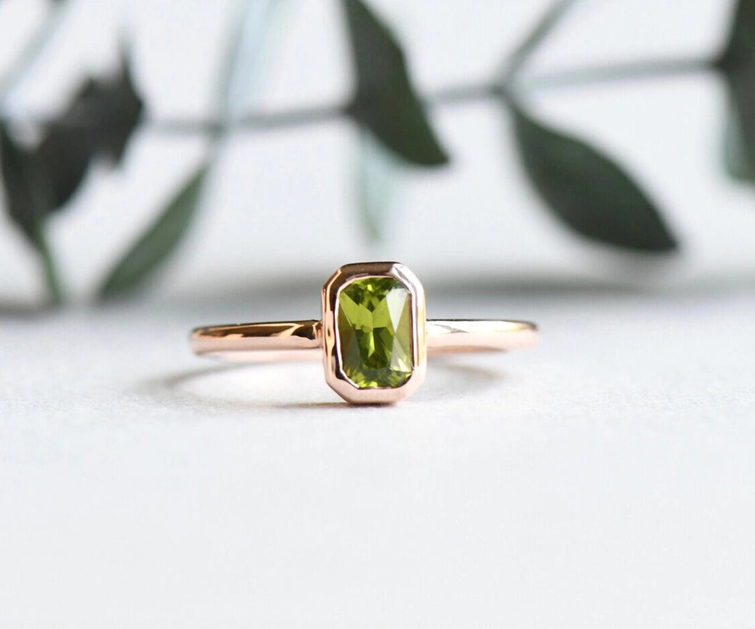 Lightweight hydro peridot ring crafted in sterling silver, offering vibrant color and timeless beauty
