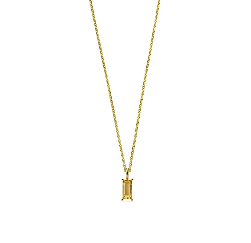 Celebrate November birthdays with this timeless citrine birthstone necklace – a meaningful and stylish necklace for women.

