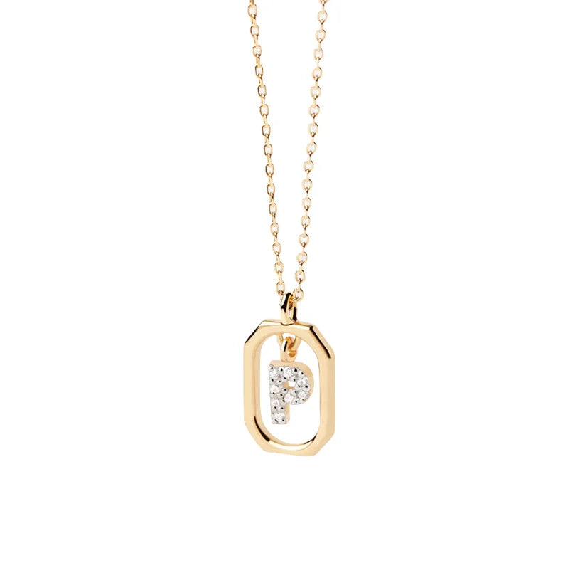 A letter P pendant necklace featuring a polished “P” charm on a delicate chain, adding a personalized and elegant touch to everyday style.
