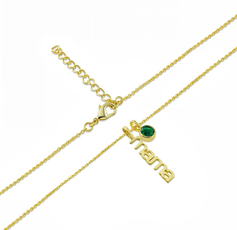 A mama pendant necklace featuring a polished pendant engraved with “Mama,” symbolizing love and appreciation, perfect for gifting to a mother.