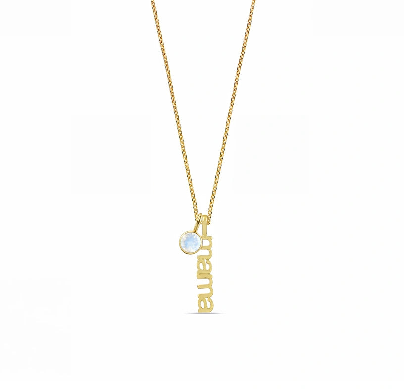 A beautifully wrapped jewelry box and gift set displayed as last minute gifts for mom, perfect for a thoughtful and elegant surprise.